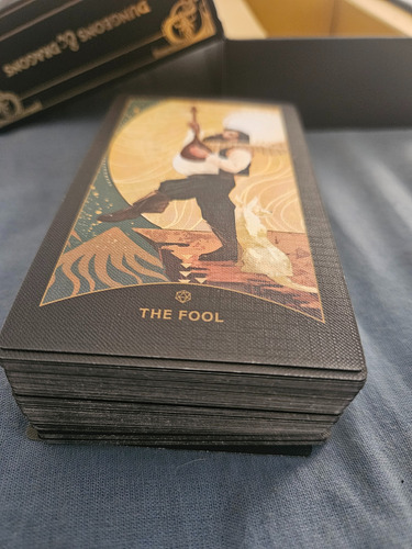 The Dungeons & Dragons Tarot Deck - Original
