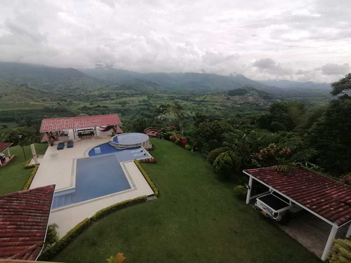 Venta Casa Campestre En Conjunto, Cambia, Manizales Cod 6674265