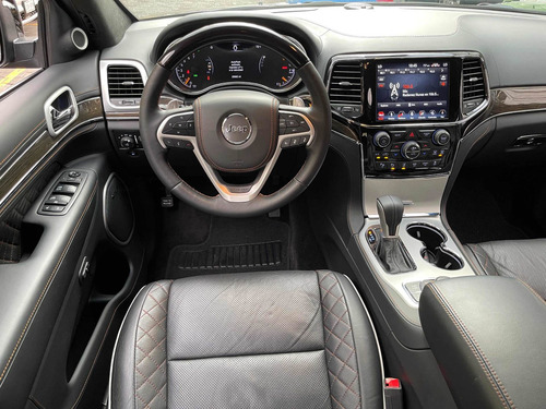 Imagen 9 de 15 de Jeep Grand Cherokee 2019 5.7 Summit Elite Platinum 4x4