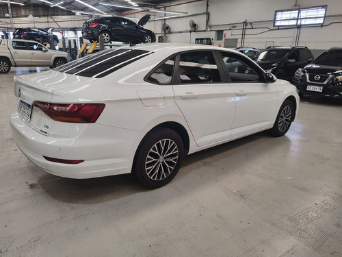 Volkswagen Vento 1.4 Comfortline 150cv At