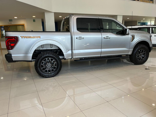 Ford Lobo Tremor