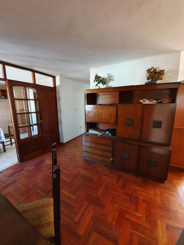 Vendo Departamento / Piso 4 Dormitorios - Nueva Córdoba - 2 Cocheras