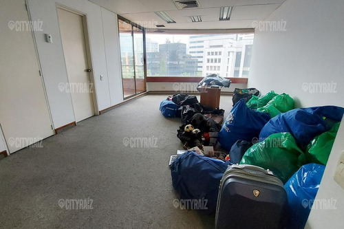 Imagen 1 de 9 de Oficina En Arriendo En Medellin Milla De Oro