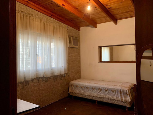 Casa En Venta Rosario España Y Hospitales - 2 Dormitorios