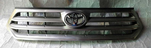 Parrilla Toyota Highlander 2011, 2012, 2013