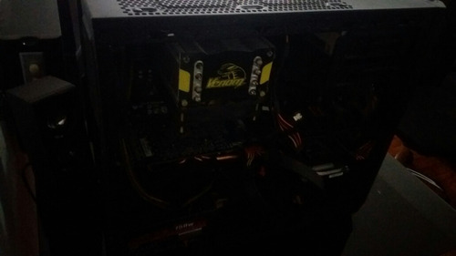 Imagem 2 de 2 de Pc Gamer Monitor22 Amd X6 1090 Hd6870 8gb 750w Hdd500 Ssd240