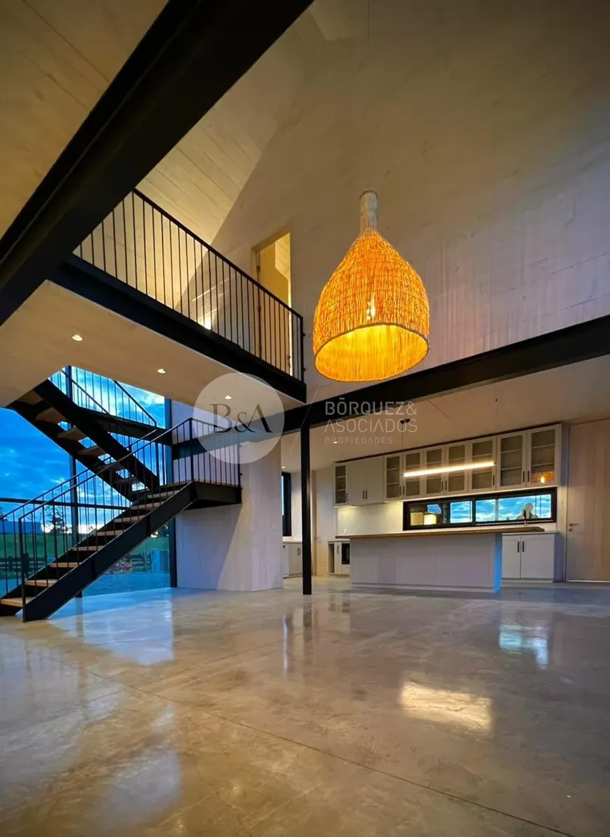 Imagen 2 de 24 de 21839 - Luminosa Y Moderna Casa Nueva