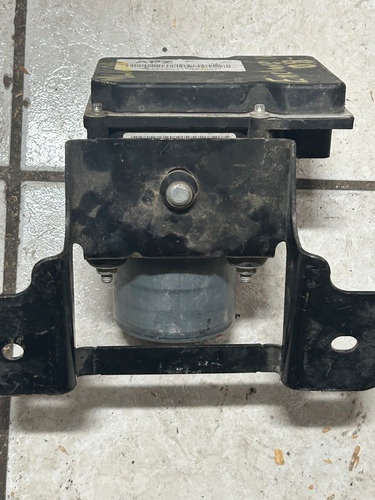 Módulo Abs De Buick Enclave 2008-16 22912779 Ml1608 (Usado)