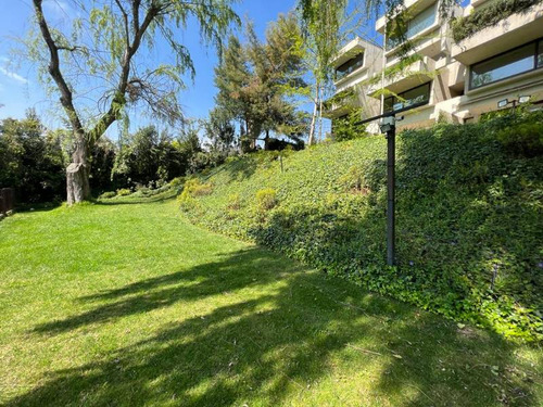 Condominio Camino De La Villa / Jardin La Dehesa