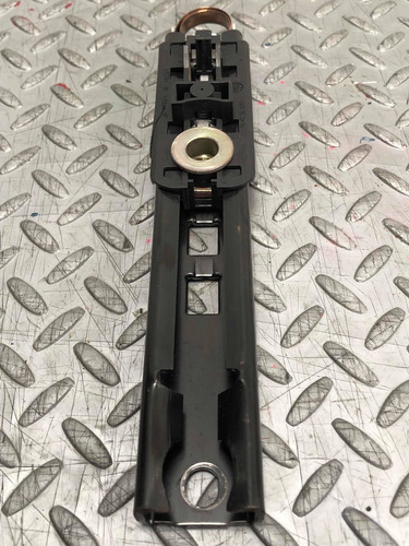 Base Cinturón Del Izq Bmw 320 I Aut V6 2.2 98/2007 (Usado)