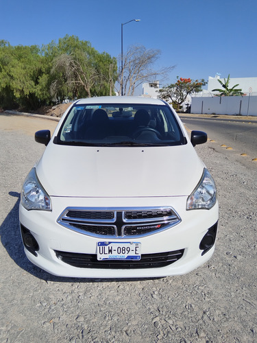 Dodge Attitude 1.2 Se At