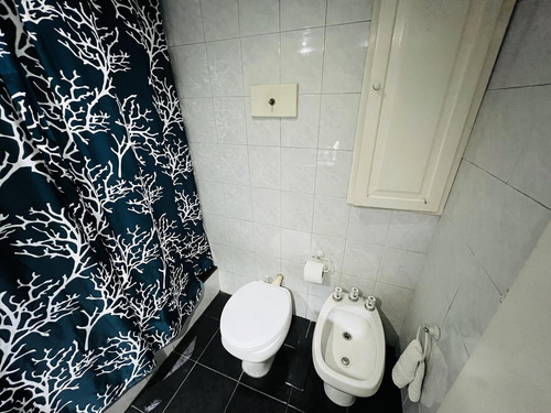 Imagen 16 de 25 de Casa 3 Dormitorios , Quincho Pileta , Permuta En Caba - Ciudad Evita