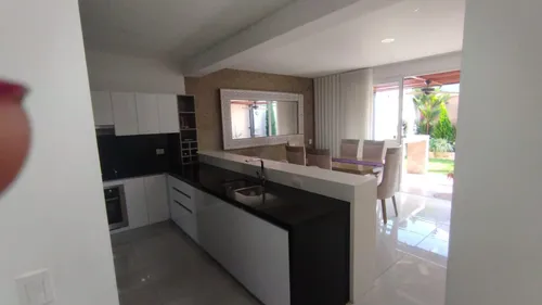Casa En Venta En Pance. Cod V11504