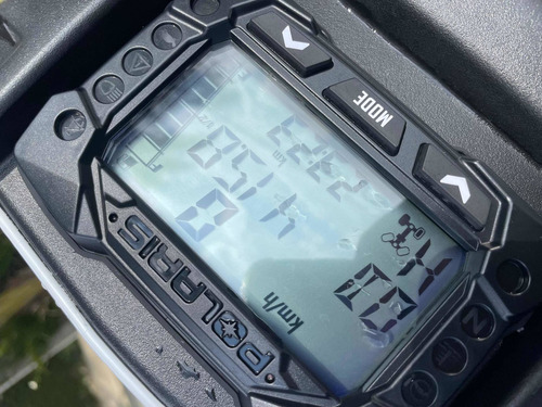 Imagem 5 de 8 de Polaris 570