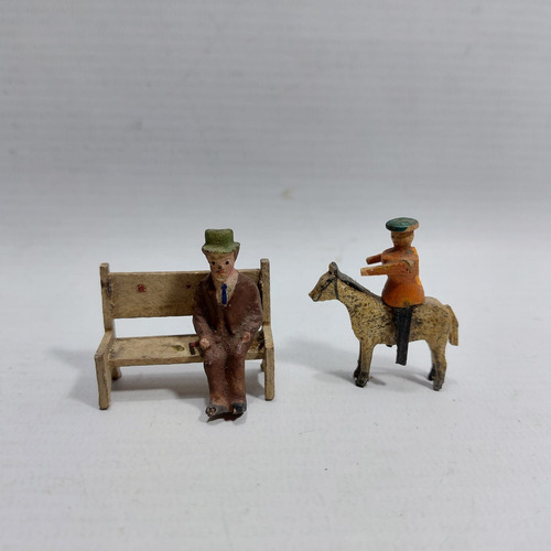 Antiguos Personajes Popular Madera Tallada 1900 Mag 65163 (Usado)