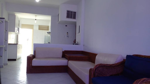 Century21 Monaco Alquila Hermoso Apartamento En Tucacas