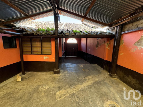 Venta Casa 4 Ambientes La Merced