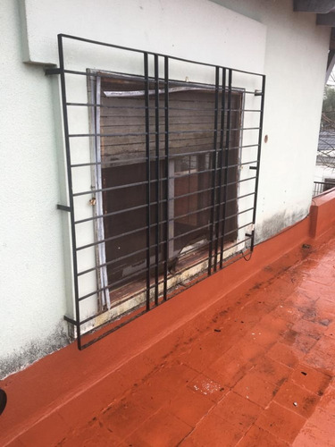 Imagen 9 de 12 de Venta Casa 3 Ambientes Cochera Triple Cubierta Ituzaingo Norte / Permuta En La Costa El 50%