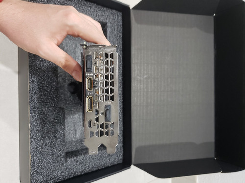Imagen 5 de 6 de Rtx 2080 8gb Nvidia Gigabyte