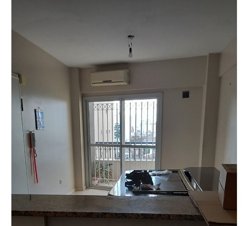Imagen 9 de 10 de Lanus Oeste- Departamento Impecable En La Mejor Zona De Lanus