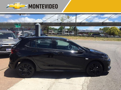 Imagen 6 de 14 de Chevrolet Onix Rs Turbo 1.0 2024 0km