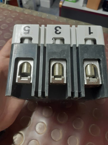 Breaker Trifásico 225 Amp Camsmack Fi 225 Hws Mayor Y Detal