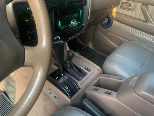 Toyota Burbuja 4.5 Autana Fzj80