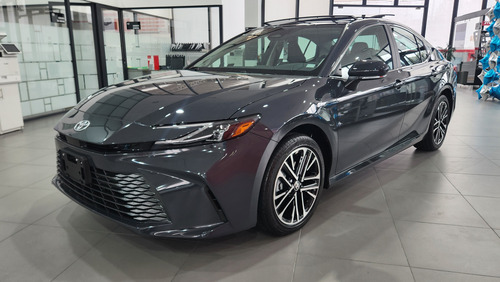 Toyota Camry 2.5 Hev Xle