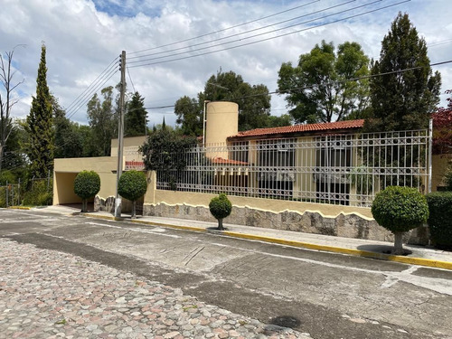 Casa En Venta En La Calera