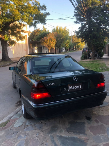 Imagen 4 de 11 de Mercedes-benz Clase C 2.4 C240 Elegance Plus Te At