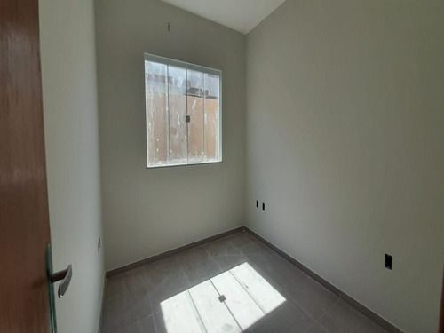 Imagem 9 de 16 de Casas Com 3 Quartos Sendo 1 Suíte A Venda No Bairro Atlântica - 1054 - 70686573