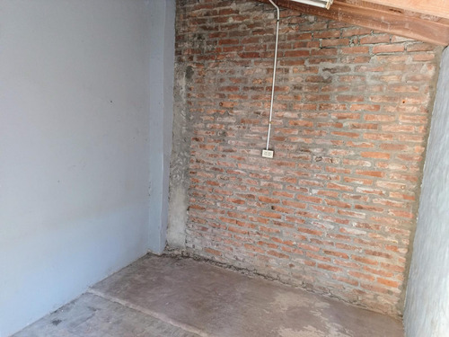 Casa En Ph Totalmente Independiente En Esquina Todo En Una
