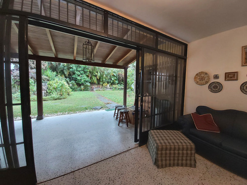 Imagen 11 de 27 de Venta Casa 500mt2 4h+est+serv /5b+serv /4p El Cafetal