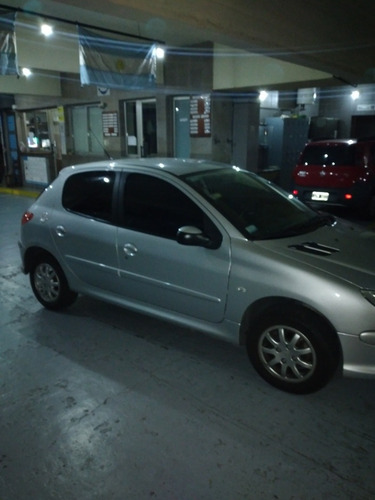 Peugeot 206 2008 1.4 Generation Plus 75cv