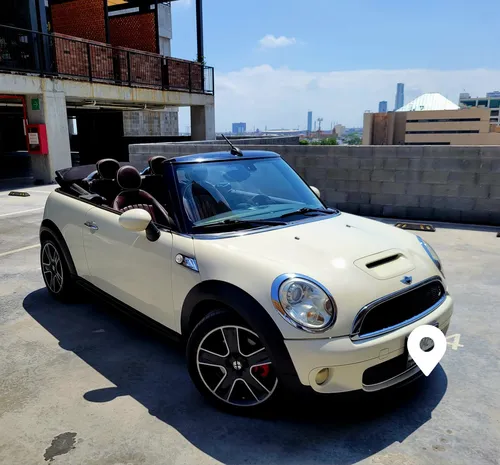 Mini Cooper Convertible Hot Chilli S