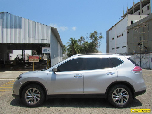 Nissan X-trail 2.5 Exclusive