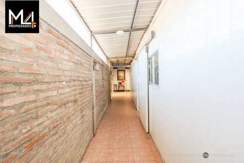 Casa En Venta De 1 Dorm. En Lo Espejo