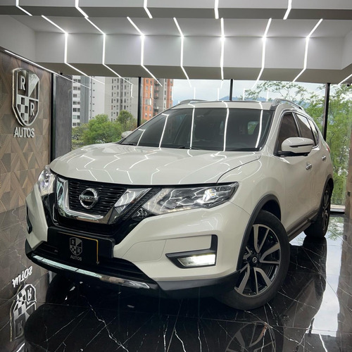 Nissan X-Trail 2.5 Exclusive