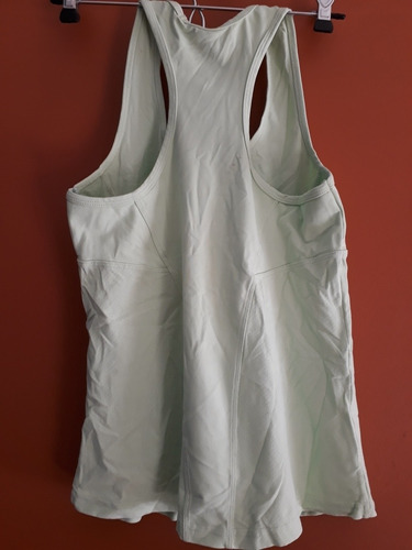 Conjunto De Polleras Y Musculosa Deportiva Admit One. Mujer