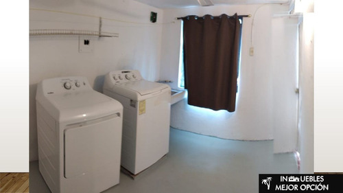 Venta De Villa Con Muelle En Zona Hotelera De Cancun