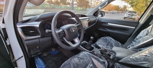Toyota Hilux 2019 2.8 Cd Srv 177cv 4x2