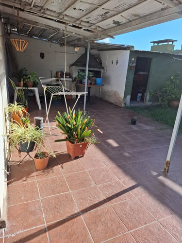 Vendemos Casa De Dos Dorm. En B° San Rafael Apto Credito