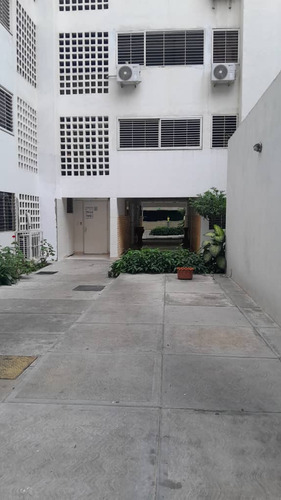 Apartamento En Alquiler Av Baralt Caracas Conjunto Privado M6z