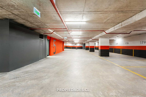 Oficina Nueva En Arriendo En Vitacura, Recibimos Ofertas.