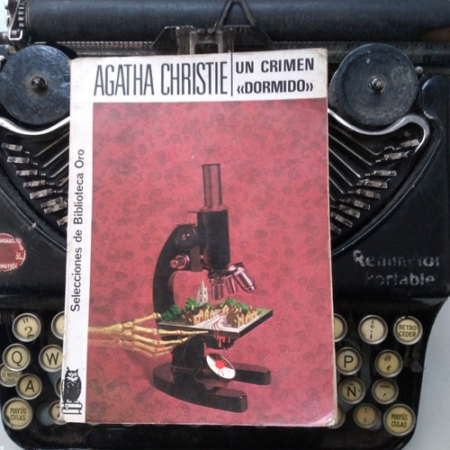 Un Crimen Dormido // Agatha Christie