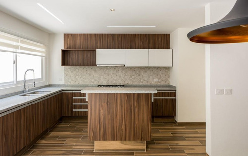 Imagen 7 de 23 de Casa En Zibata / Excelentes Amenidades