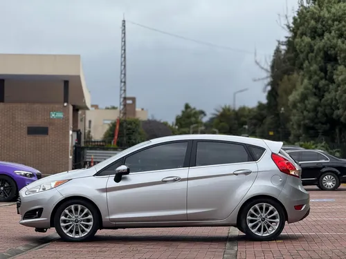 Ford Fiesta 1.6 Hatchback Titanium