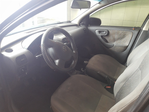 Corsa Sedan Maxx 1.0 Vhc Direç. Hidr