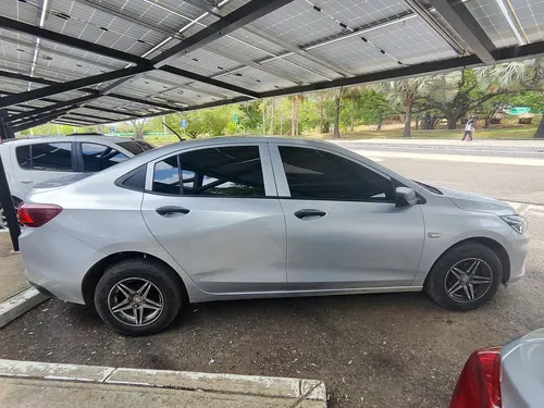 Chevrolet Onix 1.0t Lt At