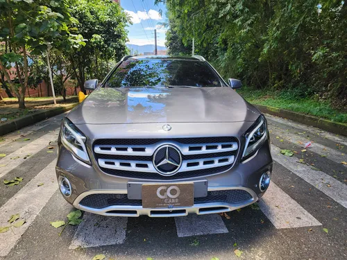 Mercedes-Benz Clase GLA 1.6 Urban